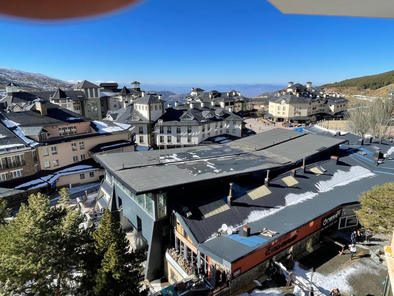 Apartamento Ameto En La Plaza Pradollano"Junto Al Telecabina Borreguiles" Sierra Nevada Exterior photo
